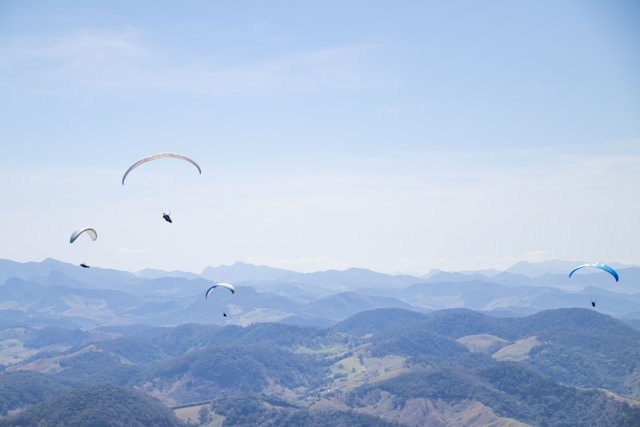 solo paragliding